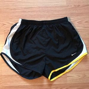 Women’s Nike FIT DRY Tempo Shorts- Black/Yellow, S